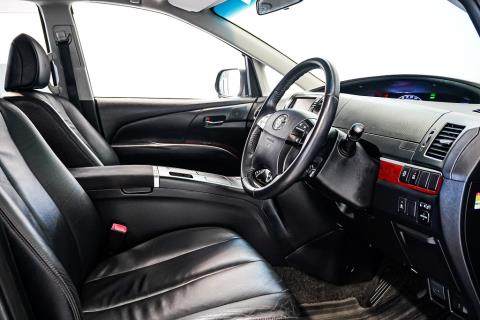 2012 Toyota Estima Hybrid 7 Seater - Thumbnail