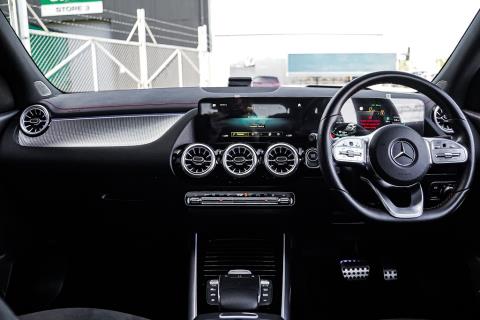 2023 Mercedes Benz EQA - Thumbnail