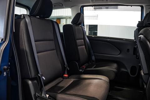 2017 Nissan Serena Hybrid 7 Seater - Thumbnail
