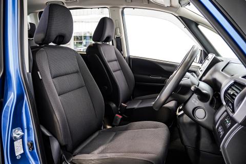2016 Nissan Serena Hybrid 8 Seater - Thumbnail