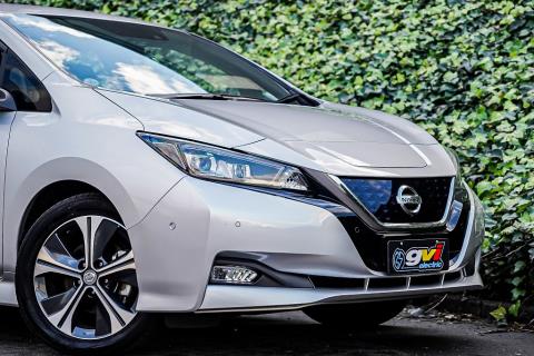 2018 Nissan Leaf 40G 87% SOH - Thumbnail