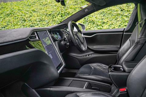 2015 Tesla Model S P85D 4WD - Thumbnail