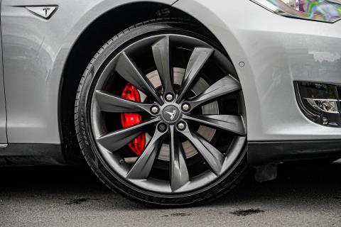 2015 Tesla Model S P85D 4WD - Thumbnail