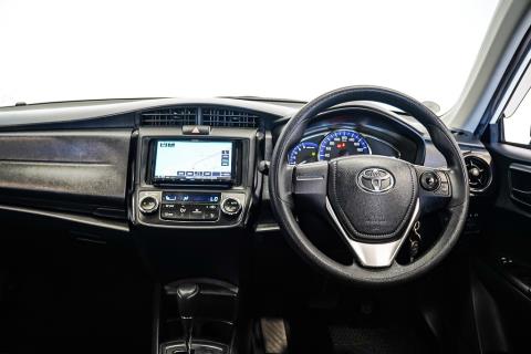 2018 Toyota Corolla Axio Hybrid - Thumbnail