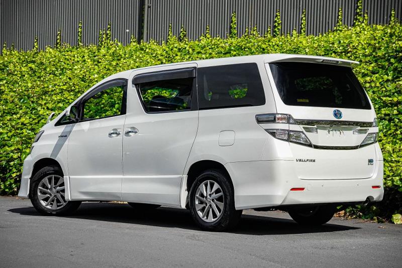 2012 Toyota Vellfire 4WD Hybrid