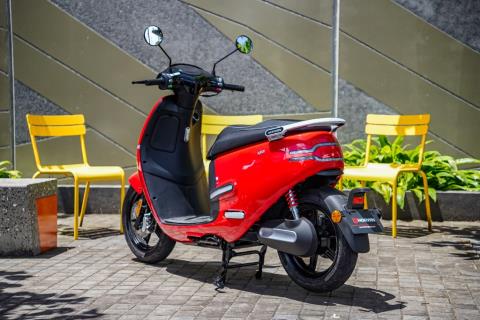 2025 Horwin EK3 100% Electric - Thumbnail