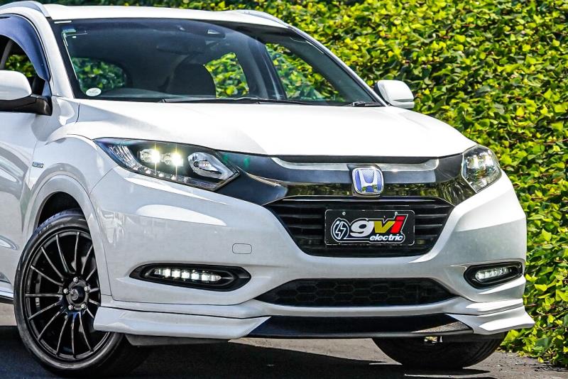 2017 Honda Vezel Z Hybrid / HR-V