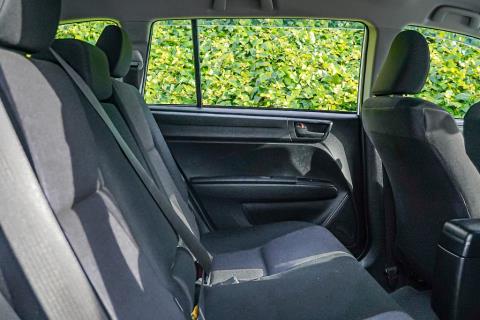 2017 Toyota Corolla Fielder Hybrid - Thumbnail