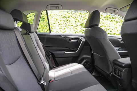 2019 Toyota Rav4 Hybrid - Thumbnail