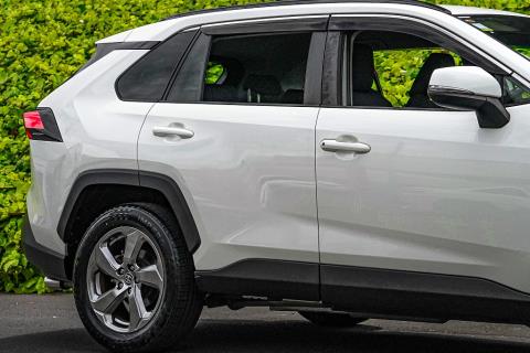 2019 Toyota Rav4 Hybrid - Thumbnail