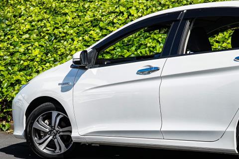 2015 Honda Grace EV Hybrid / City - Thumbnail