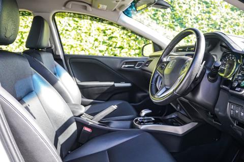 2015 Honda Grace EV Hybrid / City - Thumbnail