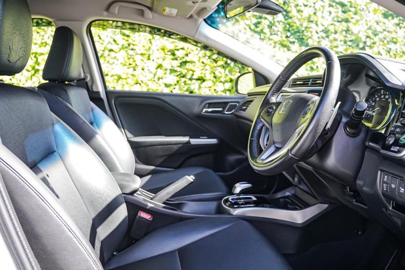 2015 Honda Grace EV Hybrid / City