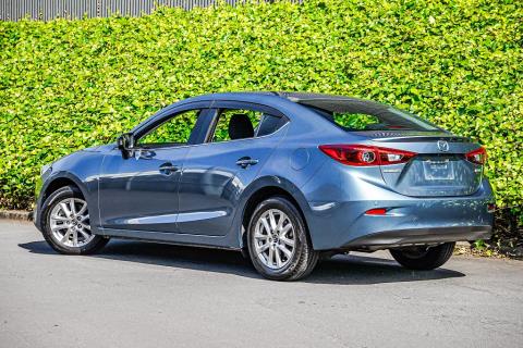 2013 Mazda Axela Hybrid S - Thumbnail