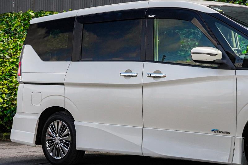 2017 Nissan Serena Rider Autech