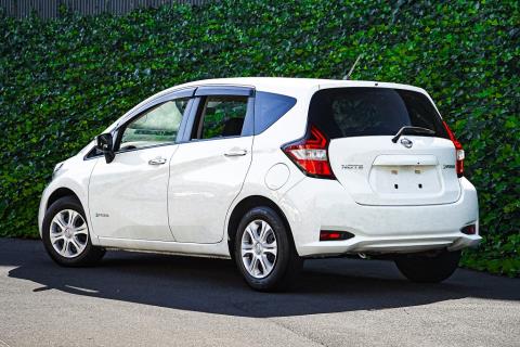 2017 Nissan Note e-Power Hybrid - Thumbnail