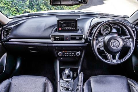 2014 Mazda Axela Hybrid L Package - Thumbnail
