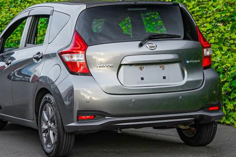 2019 Nissan Note e-Power Black Arrow - Thumbnail