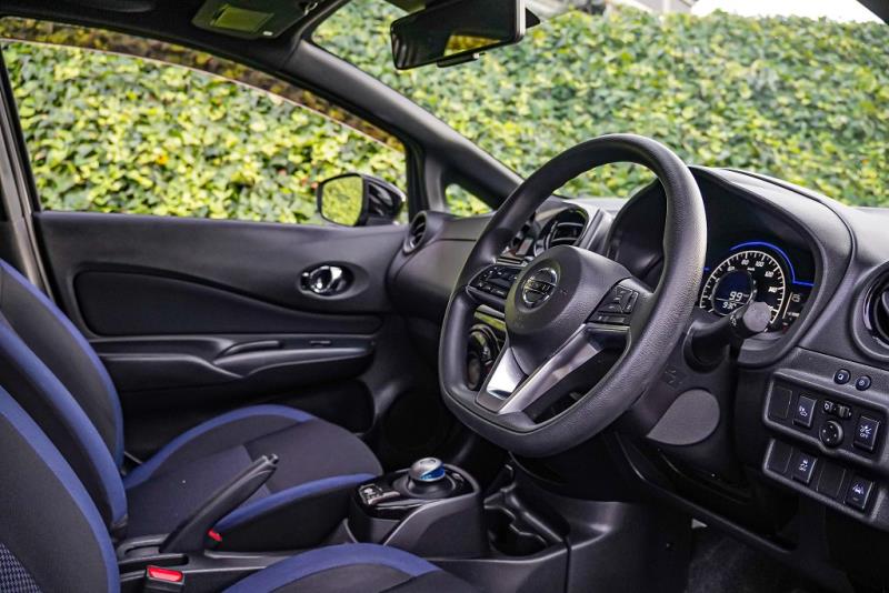 2019 Nissan Note e-Power Black Arrow
