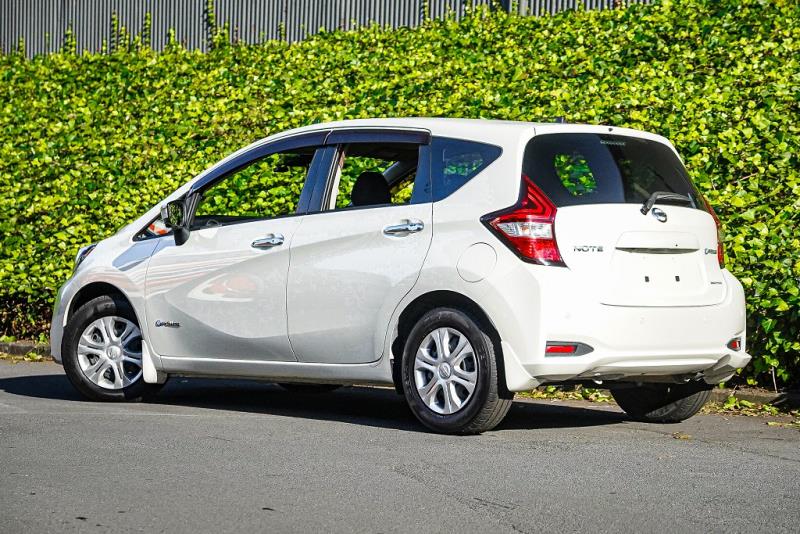 2017 Nissan Note e-Power X