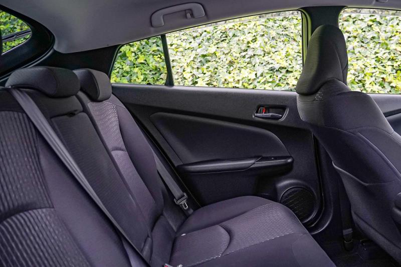2016 Toyota Prius S 4th Gen
