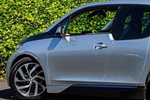2015 BMW i3 60 Ah REX - Thumbnail