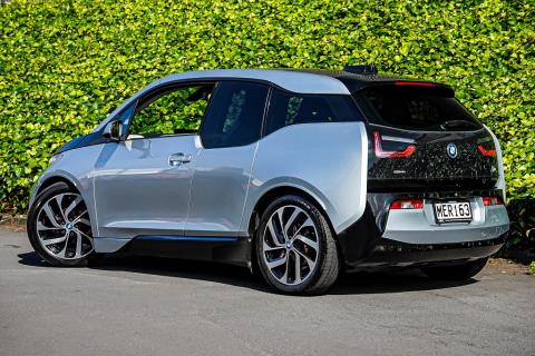 2015 BMW i3 60 Ah REX - Thumbnail