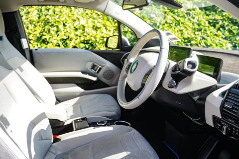 2015 BMW i3 60 Ah REX - Thumbnail