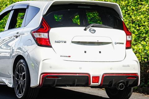 2017 Nissan Note e-Power NISMO - Thumbnail