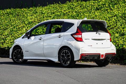 2017 Nissan Note e-Power NISMO - Thumbnail