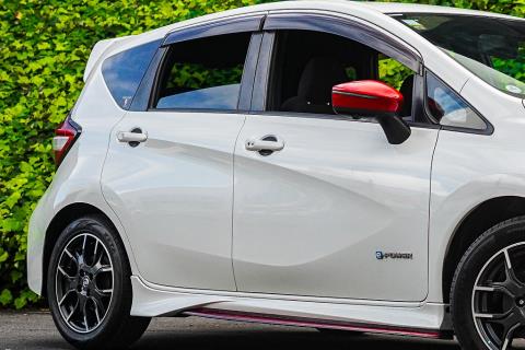 2017 Nissan Note e-Power NISMO - Thumbnail