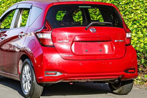 2018 Nissan Note e-Power Medalist - Thumbnail