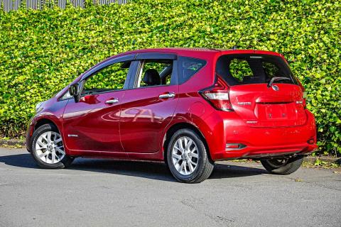 2018 Nissan Note e-Power Medalist - Thumbnail