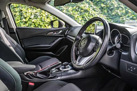 2015 Mazda Axela Hybrid / 3 Sport - Thumbnail