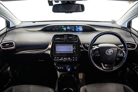 2018 Toyota Prius S Hybrid - Thumbnail