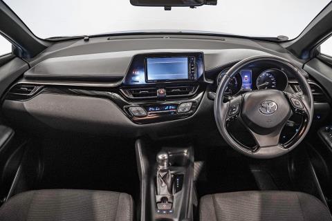2017 Toyota C-HR S Hybrid - Thumbnail