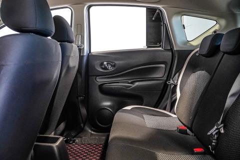 2017 Nissan Note e-Power X - Thumbnail