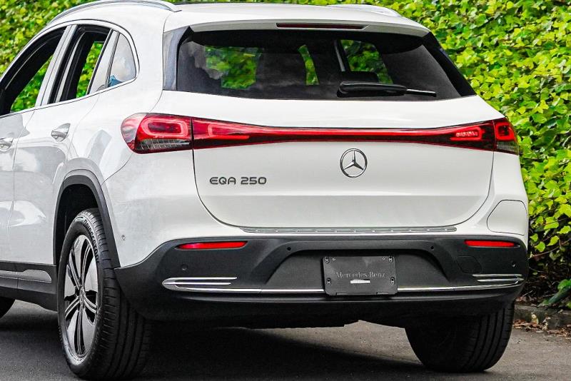 2021 Mercedes Benz EQA 250