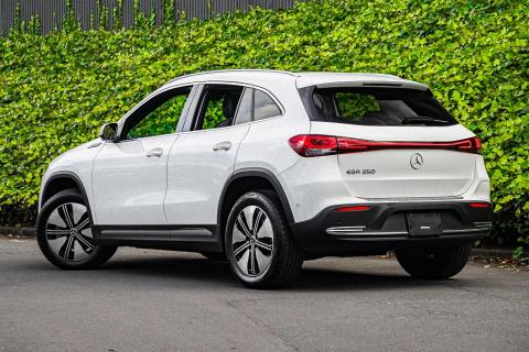 2021 Mercedes Benz EQA 250 - Thumbnail