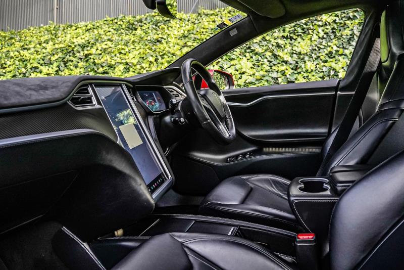 2015 Tesla Model S P85D