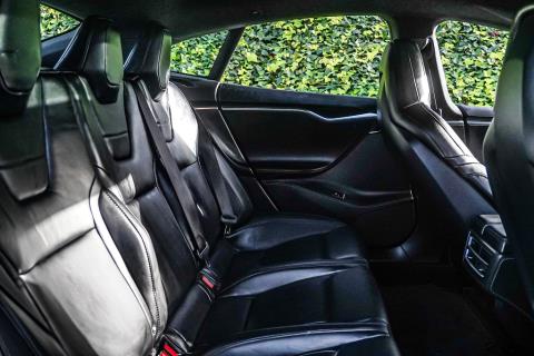 2015 Tesla Model S P85D - Thumbnail