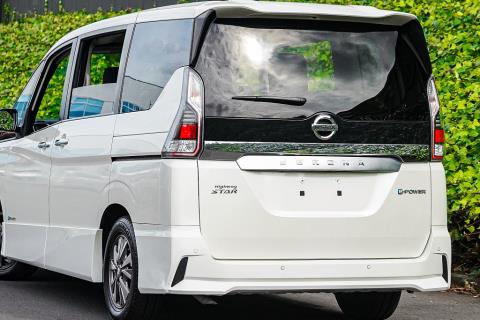 2019 Nissan Serena e-Power Hybrid - Thumbnail