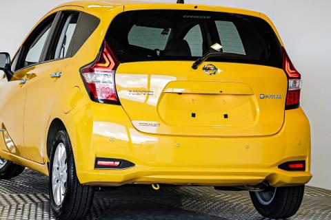 2020 Nissan Note e-Power Medalist - Thumbnail