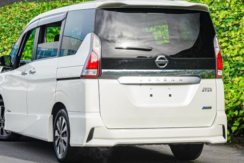 2017 Nissan Serena Highway Star - Thumbnail