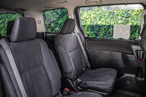 2014 Toyota Voxy V / Noah - Thumbnail