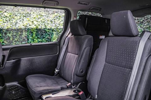 2014 Toyota Voxy V / Noah - Thumbnail