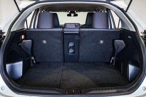 2021 Toyota Yaris Cross Hybrid G - Thumbnail