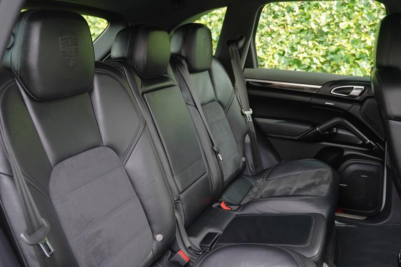 2018 Porsche Cayenne S E-Hybrid