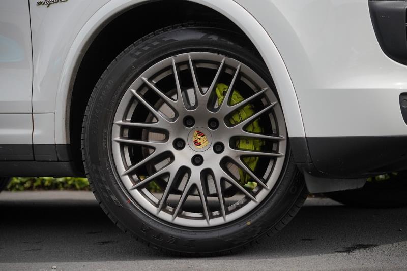 2018 Porsche Cayenne S E-Hybrid