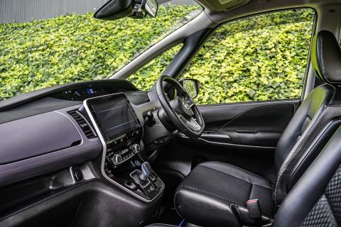 2020 Nissan Serena e-Power Hybrid - Thumbnail